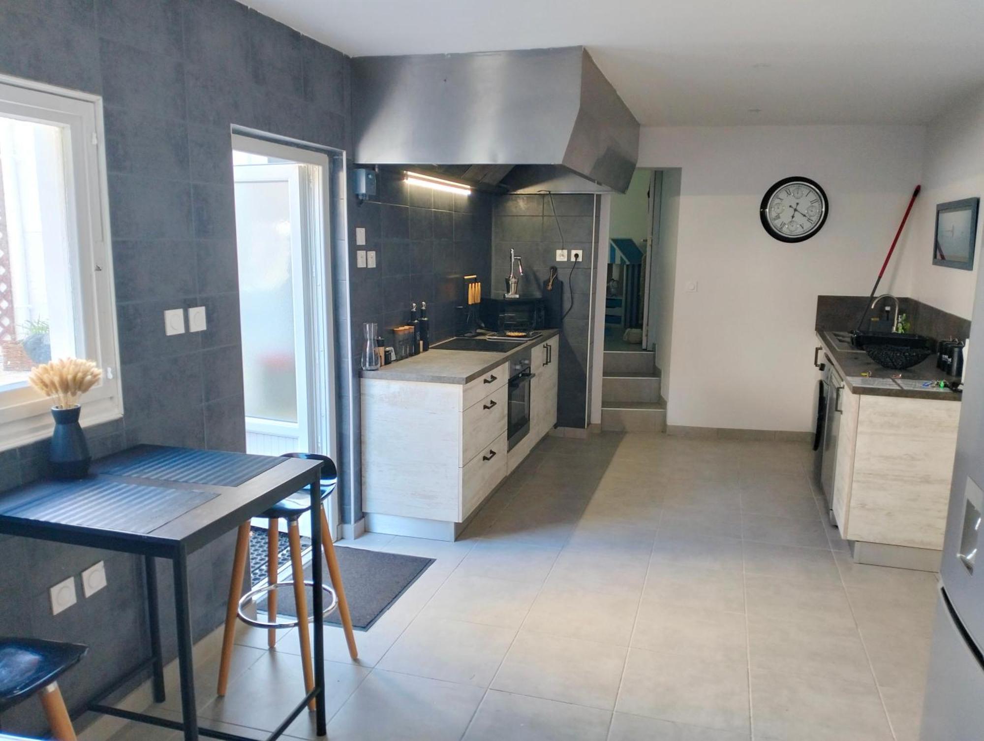 Apartamento Ty Ma Bro Saint-Pol-de-Léon Habitación foto